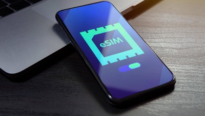 运营商逐步恢复eSIM业务，通信专家：安全性待检验，国内电信诈骗太猖獗