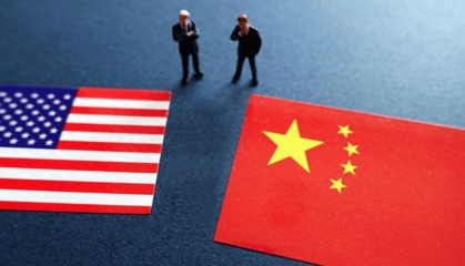中美对决,首个冤大头自投罗网,中国杀鸡儆猴,3个危险信号曝光