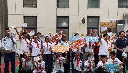 应急微课堂进社区，扬州市开展第36个国际减灾日主题活动
