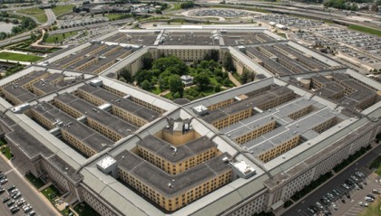 美国防部指责两架委内瑞拉军机在美军舰附近飞行，委方暂未回应