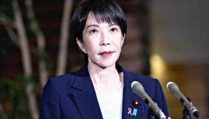 只想对话，不肯道歉？高市早苗请求中日会晤，中方果断拒绝，外交部提三个要求！