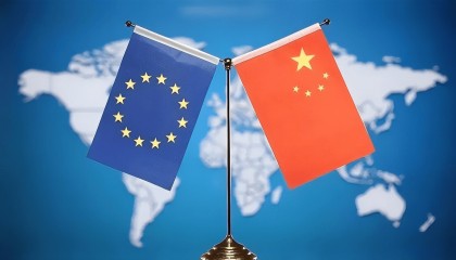 以牙还牙，中方下三道禁令，同步堵住28国后路，美副防长急求访华