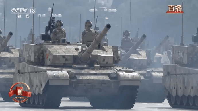 九三阅兵重磅武器汇总来了，完整视频+高清大图！中国军队装备已经Next Level，军迷变军盲