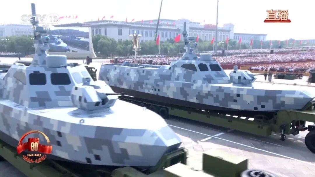 九三阅兵重磅武器汇总来了，完整视频+高清大图！中国军队装备已经Next Level，军迷变军盲