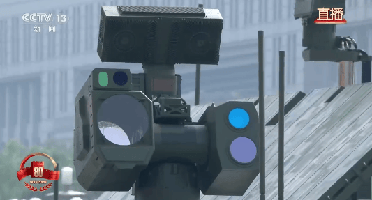 九三阅兵重磅武器汇总来了，完整视频+高清大图！中国军队装备已经Next Level，军迷变军盲