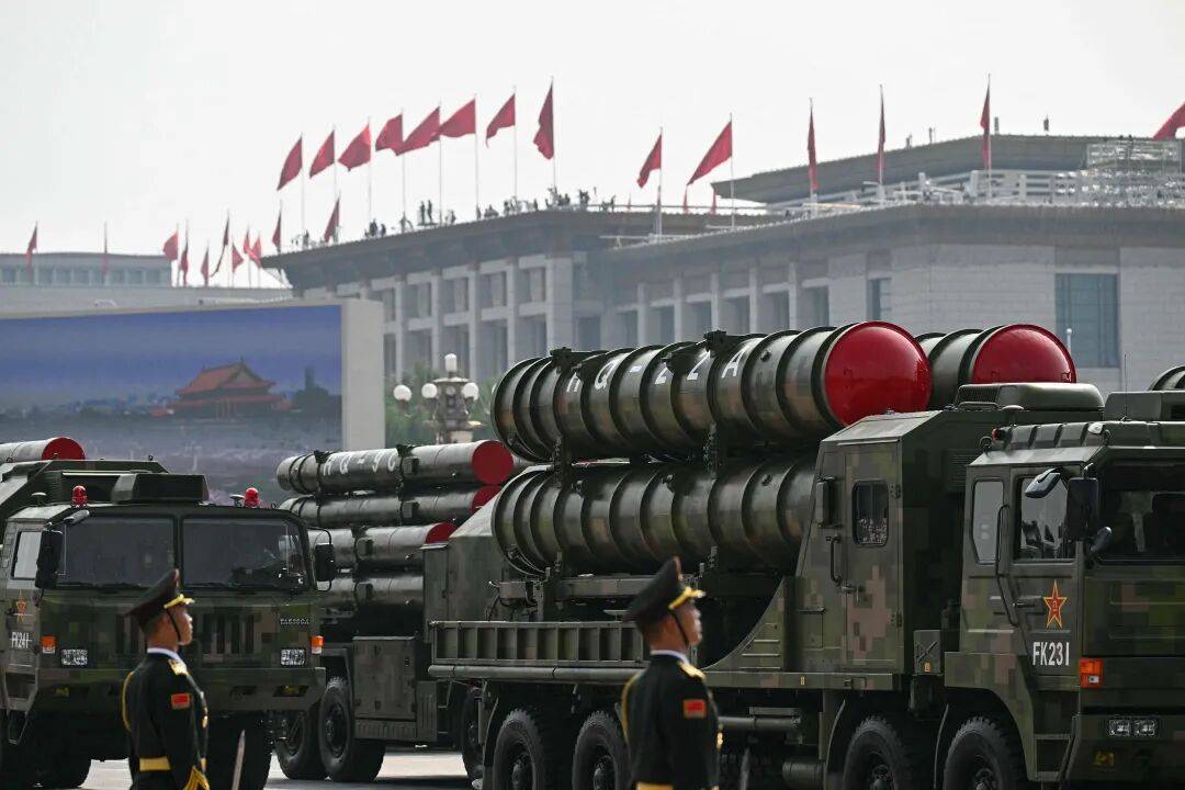 九三阅兵重磅武器汇总来了，完整视频+高清大图！中国军队装备已经Next Level，军迷变军盲