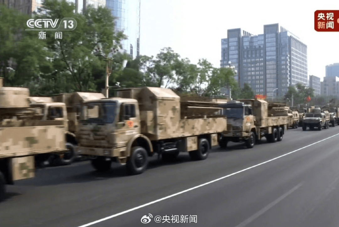九三阅兵重磅武器汇总来了，完整视频+高清大图！中国军队装备已经Next Level，军迷变军盲