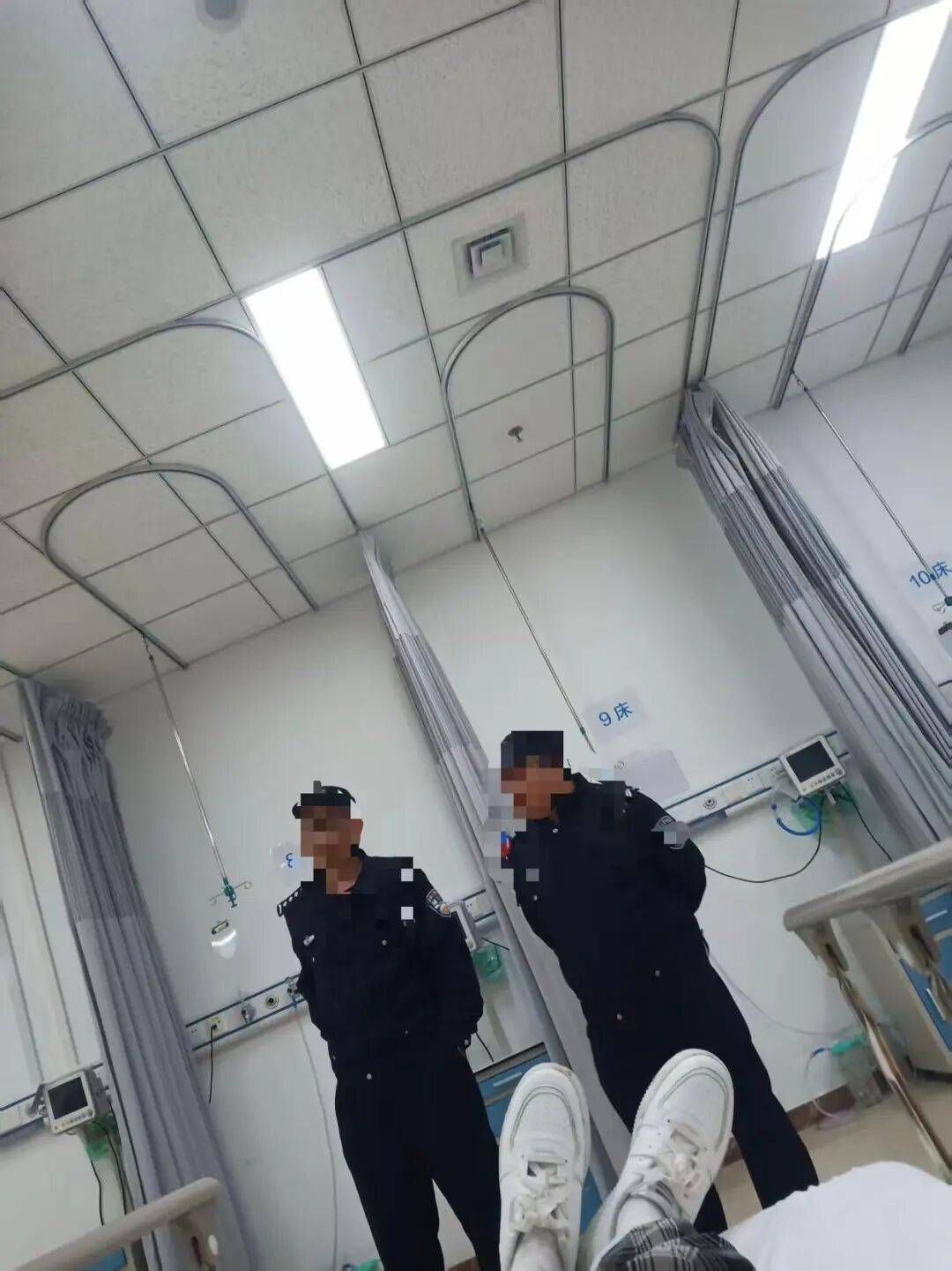 女子心脏不适求助120,莫名其妙遭辱骂并挂电话,北京市120回应:接线员家里有事情绪失控,已道歉