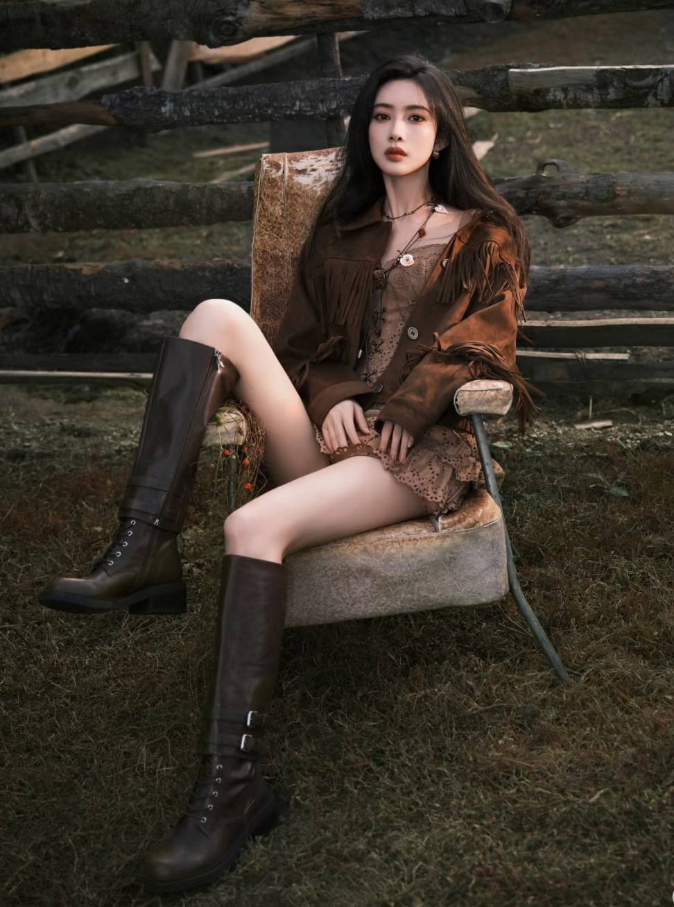 那英、孟子义、马思纯众星都爱穿的游牧风,从哪吹来的?