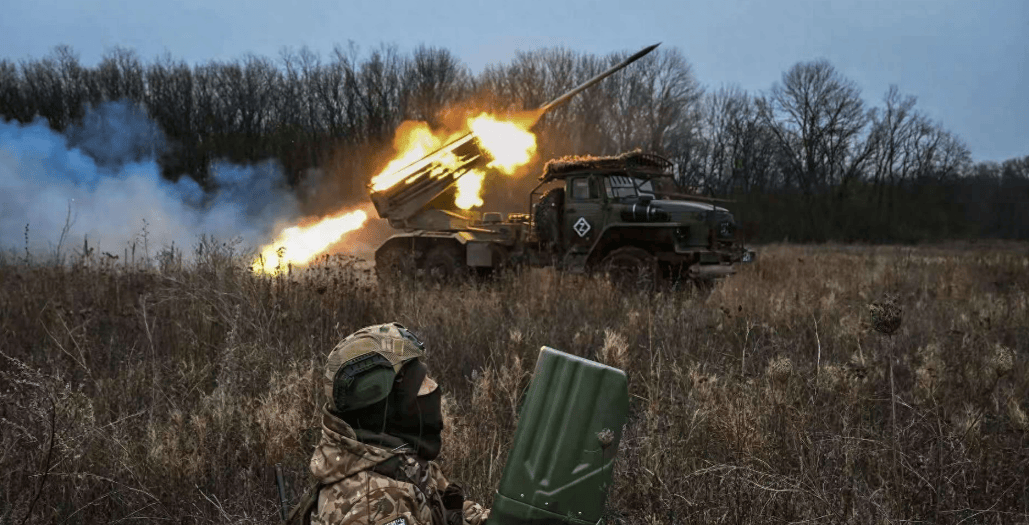 2000名法国外籍军团士兵增援乌克兰！俄罗斯高层宣布：俄军正消灭他们