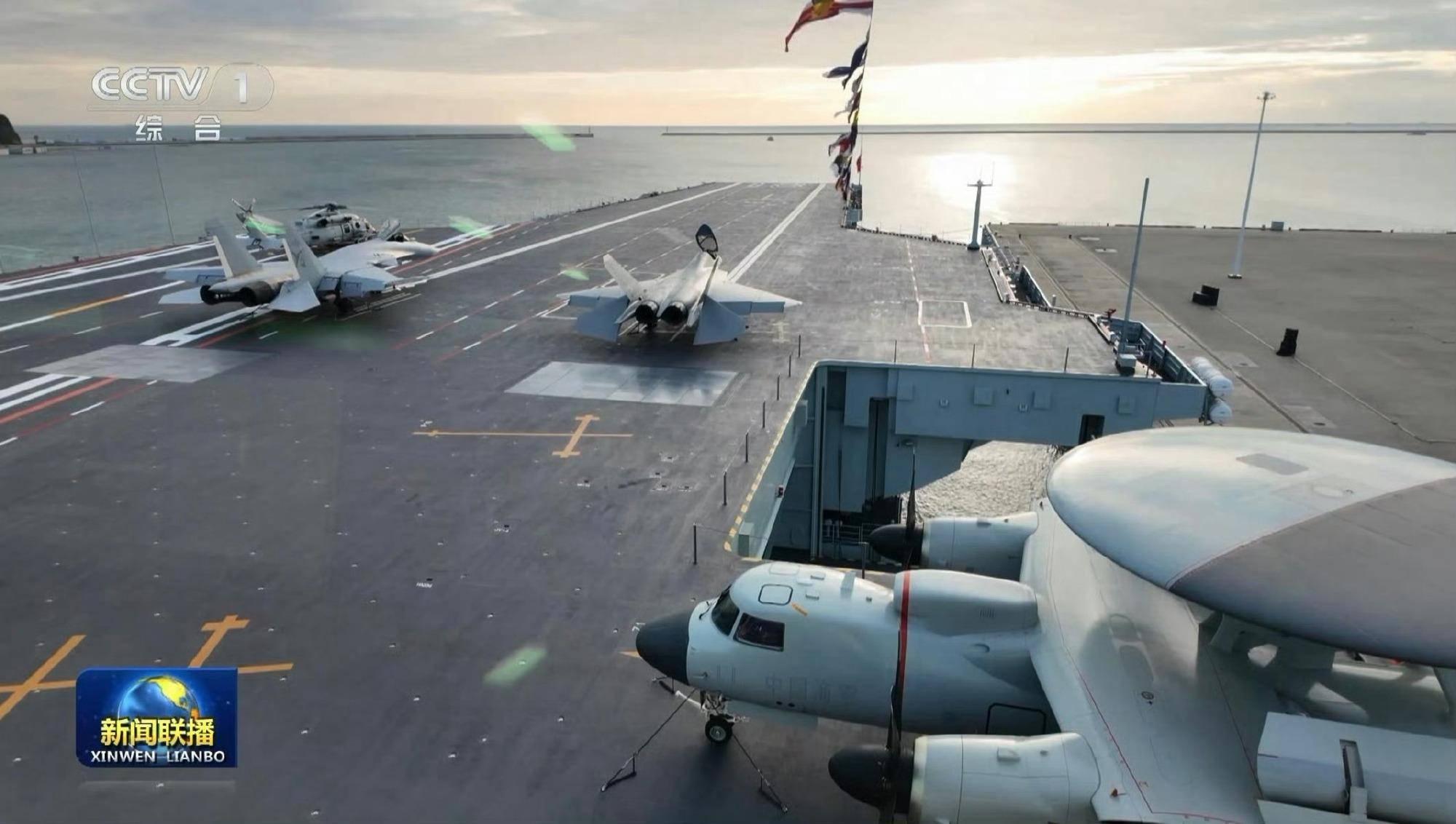 时速200公里急刹车！福建舰服役后第一餐：烤羊排，大虾，红烧肉