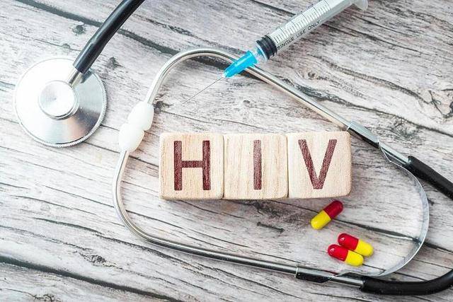 感染了HIV≠得了艾滋病！关于艾滋病，这些要了解→
