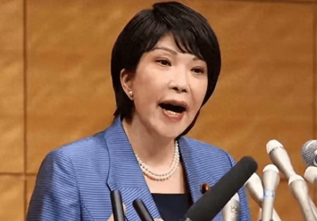 王毅外长撂下重话，中国管控对日本的稀土出口，高市早苗：将妥善应对摩擦！
