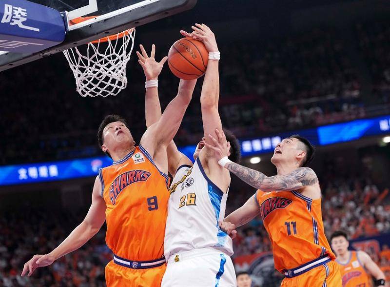 CBA总决赛 | 折损两大将，但还有古德温：上海战胜广厦取得开门红